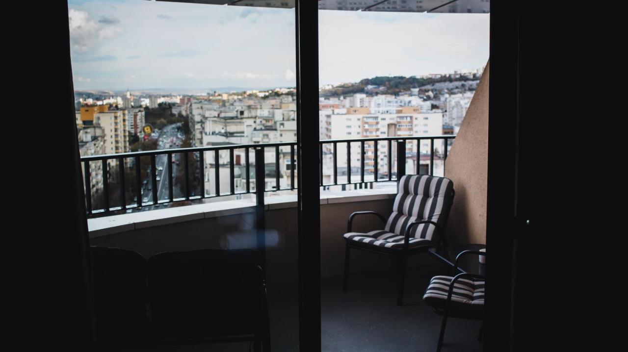クルージュ＝ナポカMa Housing West Tower - 14Th, 13Th, 12Th, 9Th Floorアパートメント エクステリア 写真
